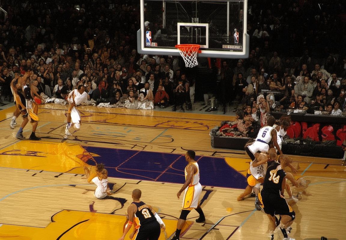 2007年NBA季后赛：科比纳什巅峰对决回顾(图3)